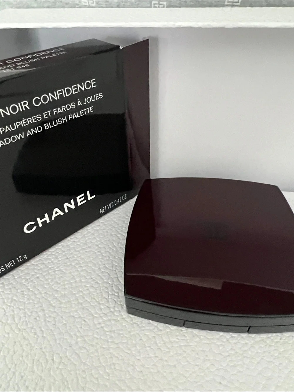 CHANEL Rouge Noir Confidence Eyeshadow & Blush Palette - Limited Edition